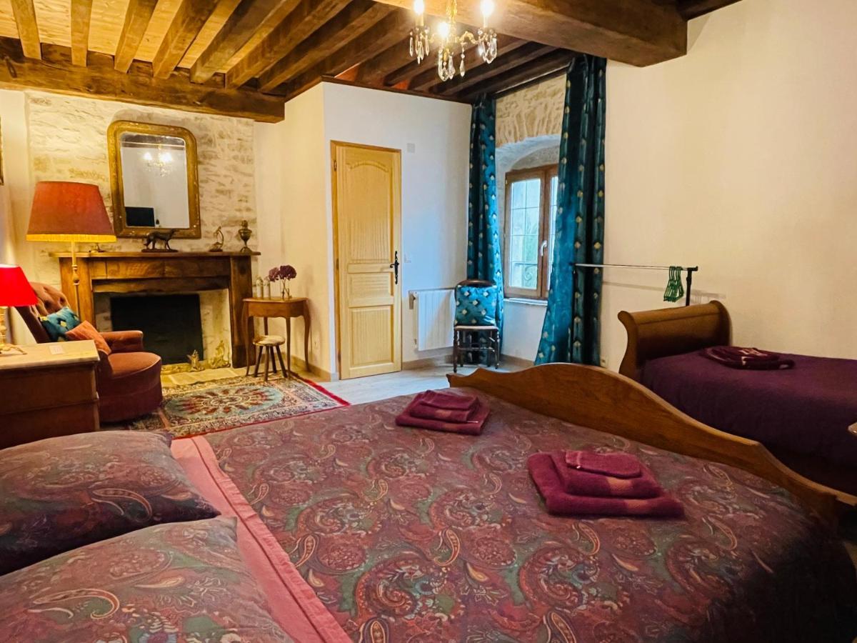Manoir Saint-Pierre Bed & Breakfast Villersexel Exterior photo